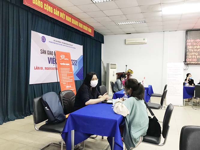Tuyển nhiều lao động trình độ cao