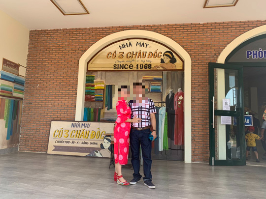 Giới trẻ đổ x&ocirc; đi lễ ch&ugrave;a đầu năm tại C&aacute;p treo N&uacute;i Sam - Ảnh 12.