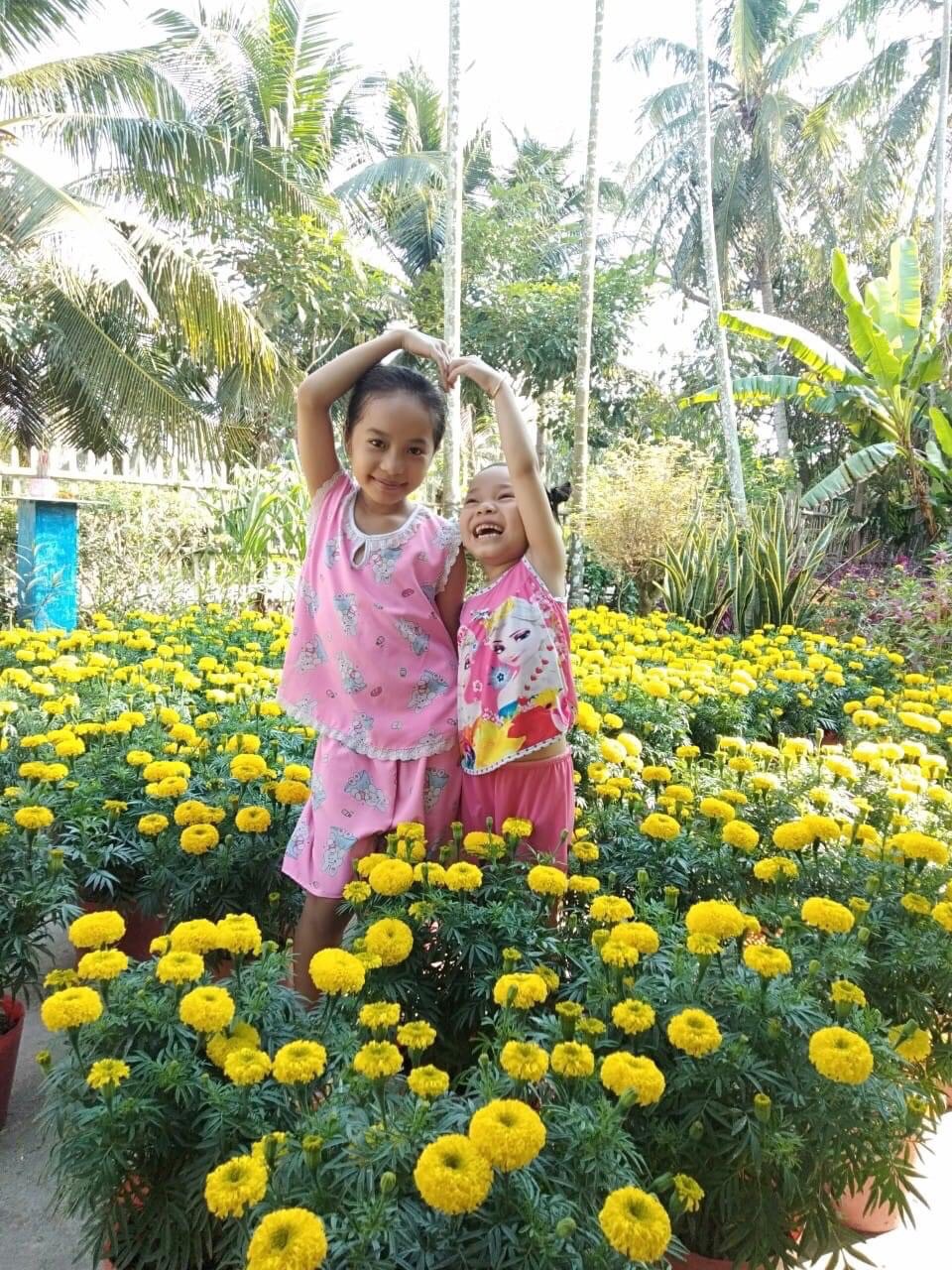 Thăm lại 3 đứa trẻ mồ c&ocirc;i cha mẹ sau vụ tai nạn thương t&acirc;m - Ảnh 9.