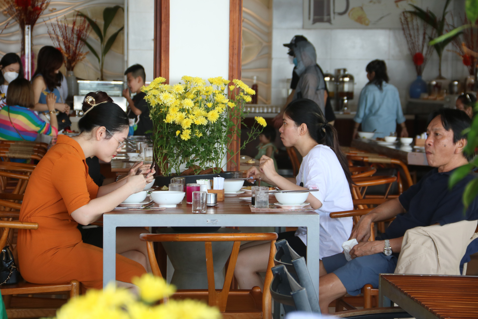 Du lịch Bình Thuận kín phòng dịp Tết