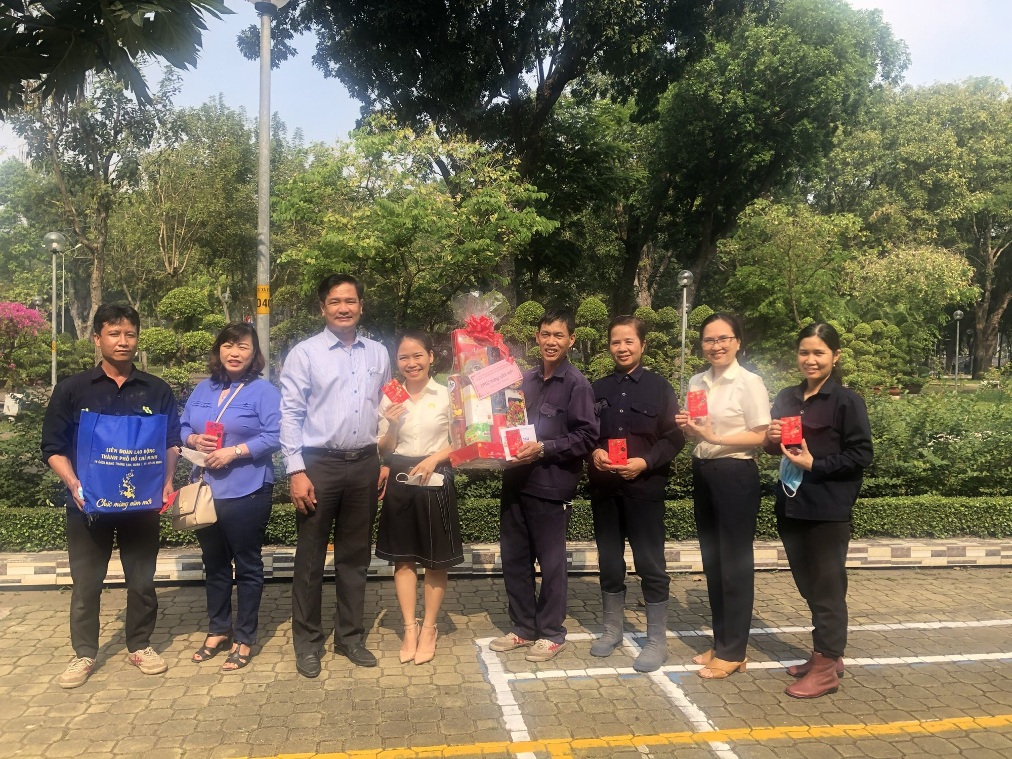 Niềm vui ngày đầu Xuân - Ảnh 6.