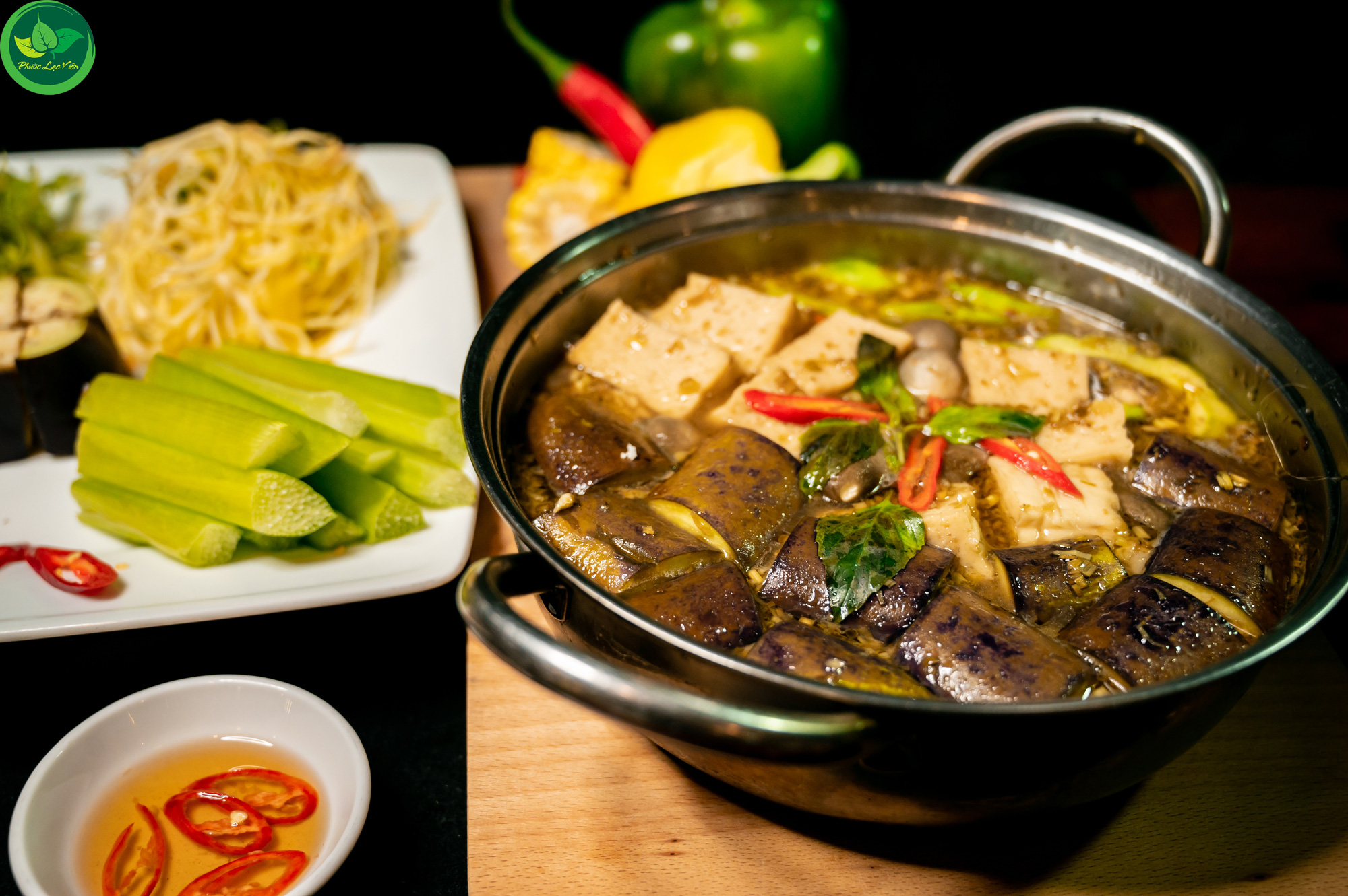 Gặp doanh nh&acirc;n sưu tầm, lưu giữ h&agrave;ng trăm m&oacute;n chay bản địa T&acirc;y Ninh  - Ảnh 6.