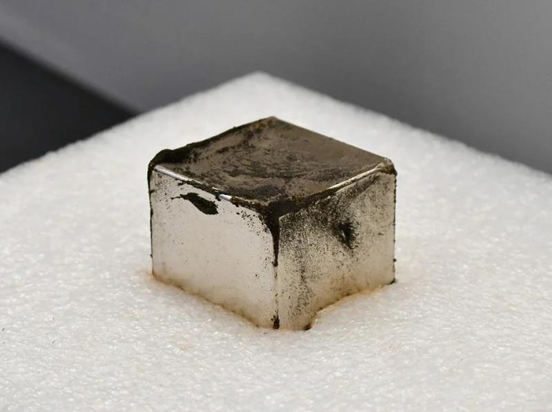 Bầu trời phát nổ, phủ đầy bạch kim lên vùng đất "mang lời nguyền" ở Mỹ