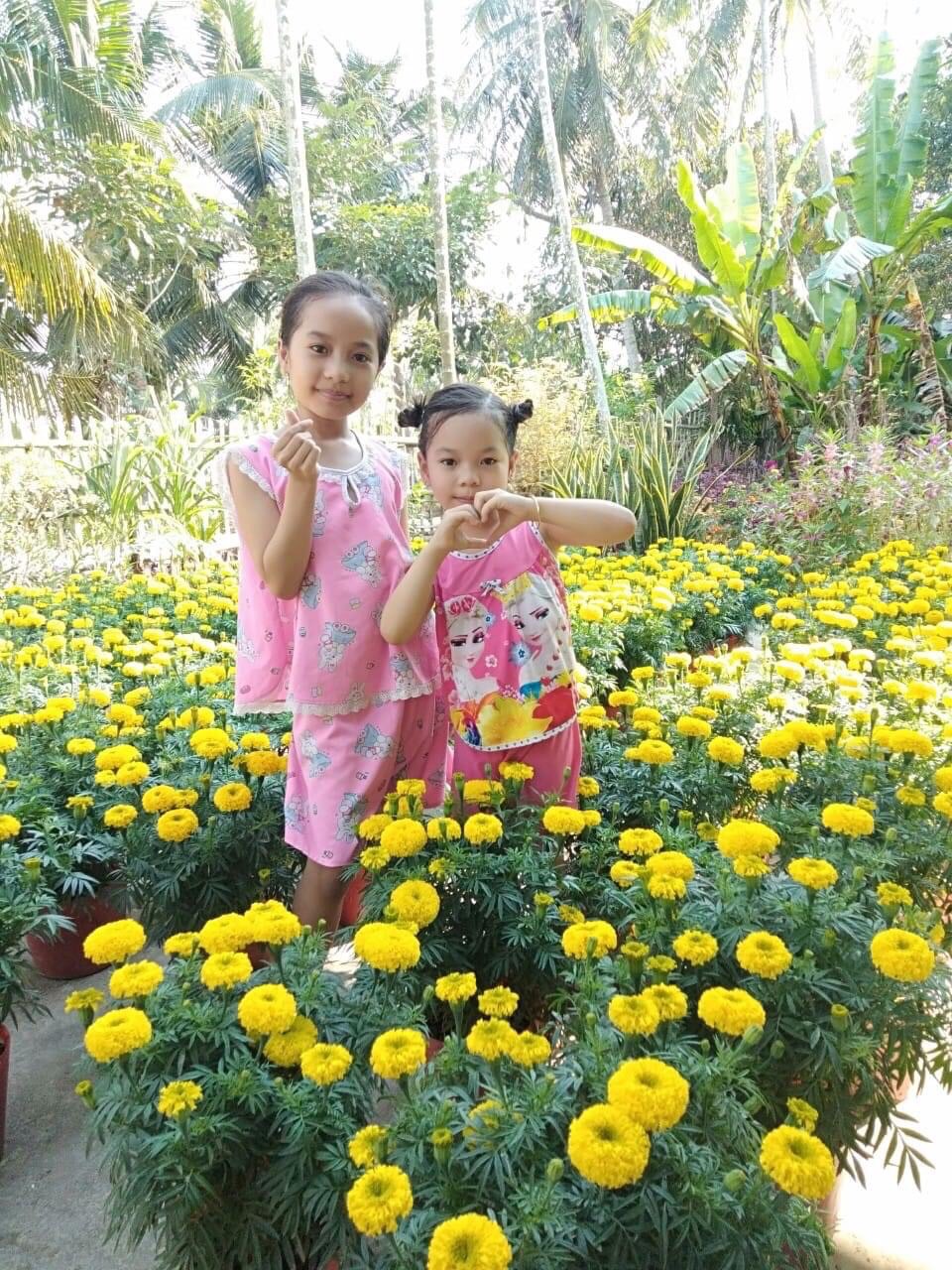 Thăm lại 3 đứa trẻ mồ c&ocirc;i cha mẹ sau vụ tai nạn thương t&acirc;m - Ảnh 11.