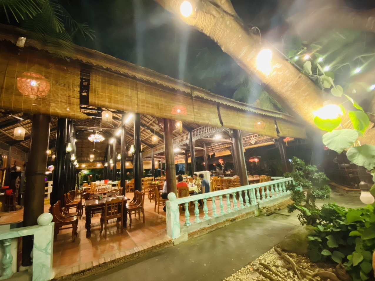 Gặp doanh nh&acirc;n sưu tầm, lưu giữ h&agrave;ng trăm m&oacute;n chay bản địa T&acirc;y Ninh  - Ảnh 2.