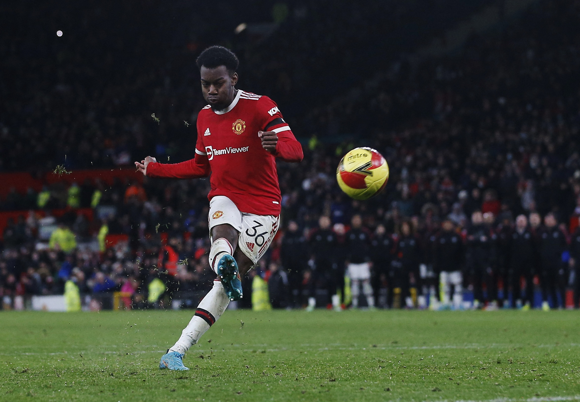 Thua nghiệt ngã trên chấm luân lưu, Man United dừng bước sớm FA Cup - Ảnh 9.