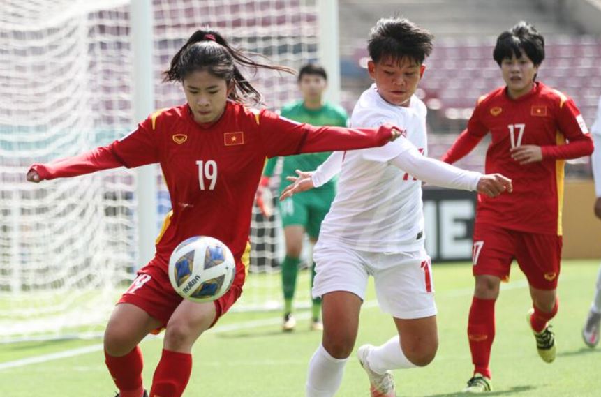 Tuyển Việt Nam thắng Đ&agrave;i Loan 2-1, lần đầu gi&agrave;nh suất dự World Cup b&oacute;ng đ&aacute; nữ - Ảnh 1.