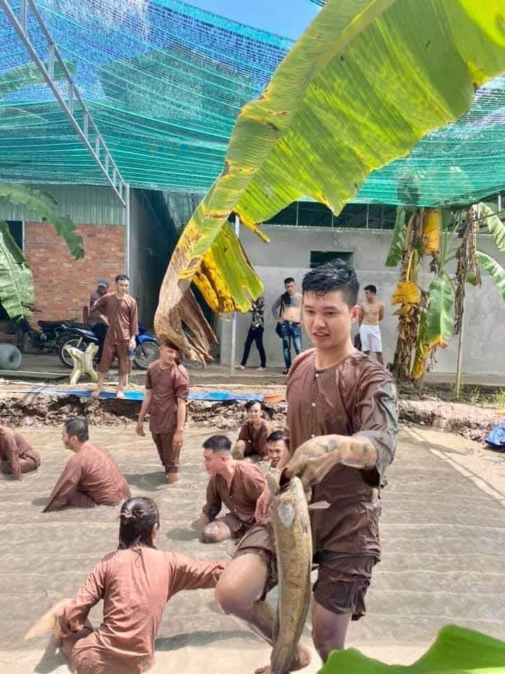 Cần Thơ, Vĩnh Long: Kh&aacute;ch du lịch tăng trong những ng&agrave;y Tết - Ảnh 2.