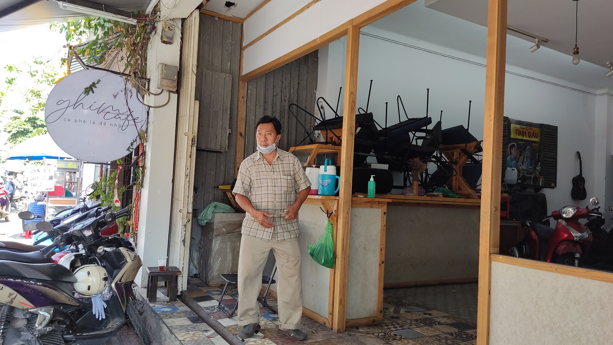 B&atilde;i giữ xe tự ph&aacute;t &ldquo;chặt ch&eacute;m&rdquo; ng&agrave;y Tết - Ảnh 3.