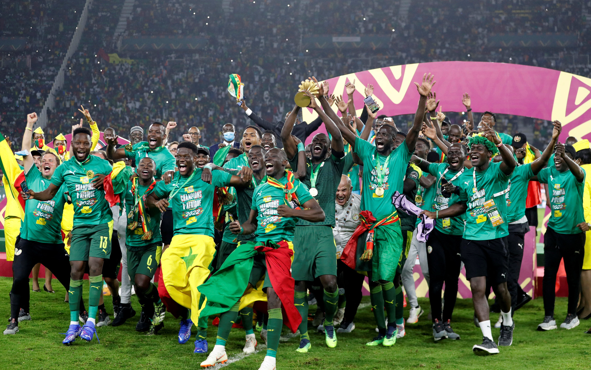 Ai Cập gục ng&atilde; ở loạt lu&acirc;n lưu, Senegal lần đầu l&ecirc;n đỉnh ch&acirc;u Phi - Ảnh 11.