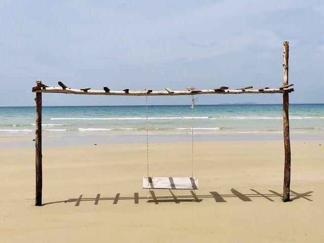 Ngắm thiếu nữ miền biển với vẻ đẹp mê hồn ở vùng quê Quảng Ngãi - Ảnh 4.