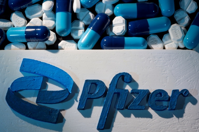 Pfizer kiếm bộn tiền nhờ Covid-19 - Ảnh 1.