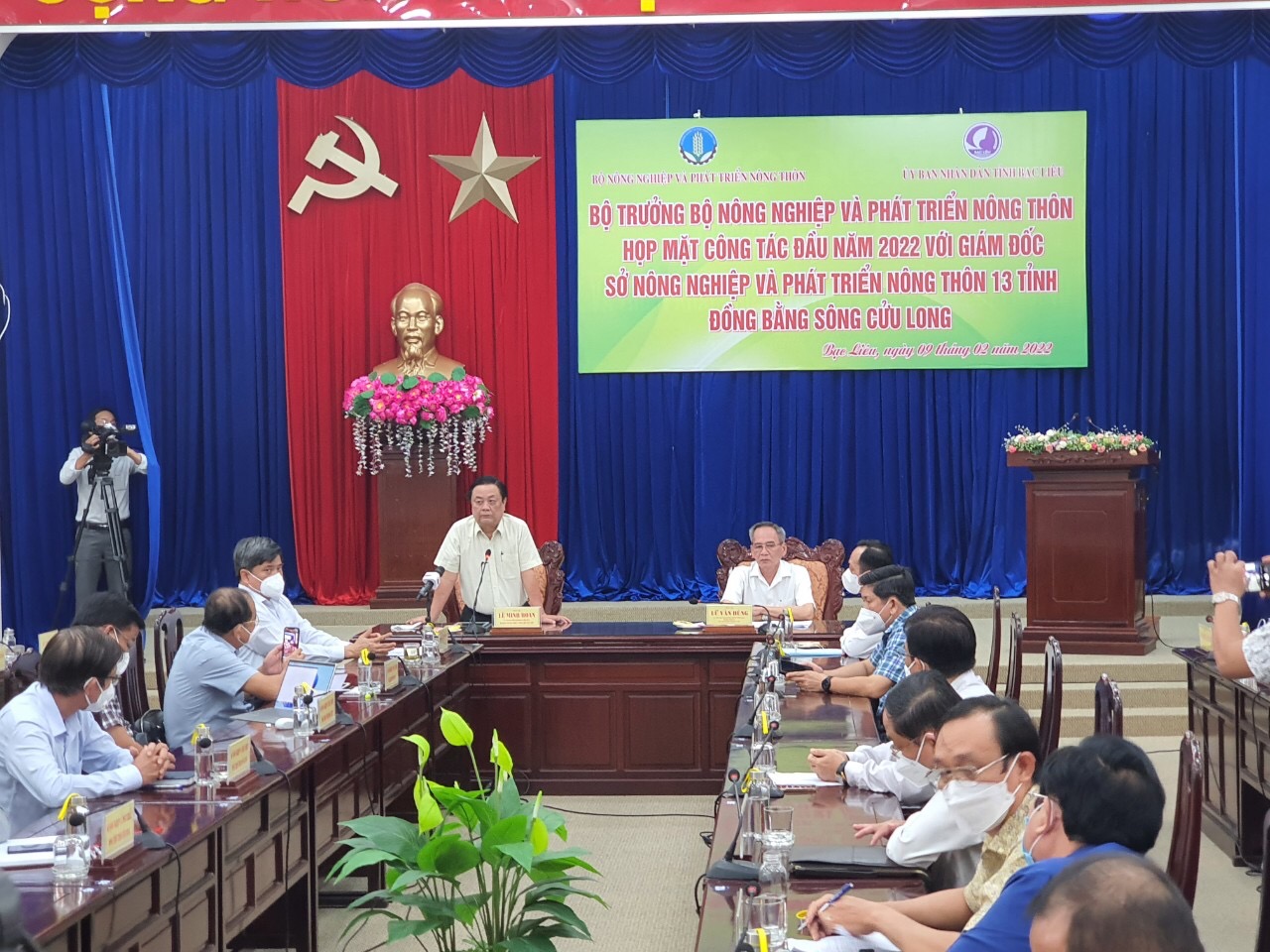 Bộ trưởng L&ecirc; Minh Hoan: Tho&aacute;t khỏi nền n&ocirc;ng nghiệp dễ d&atilde;i - Ảnh 2.
