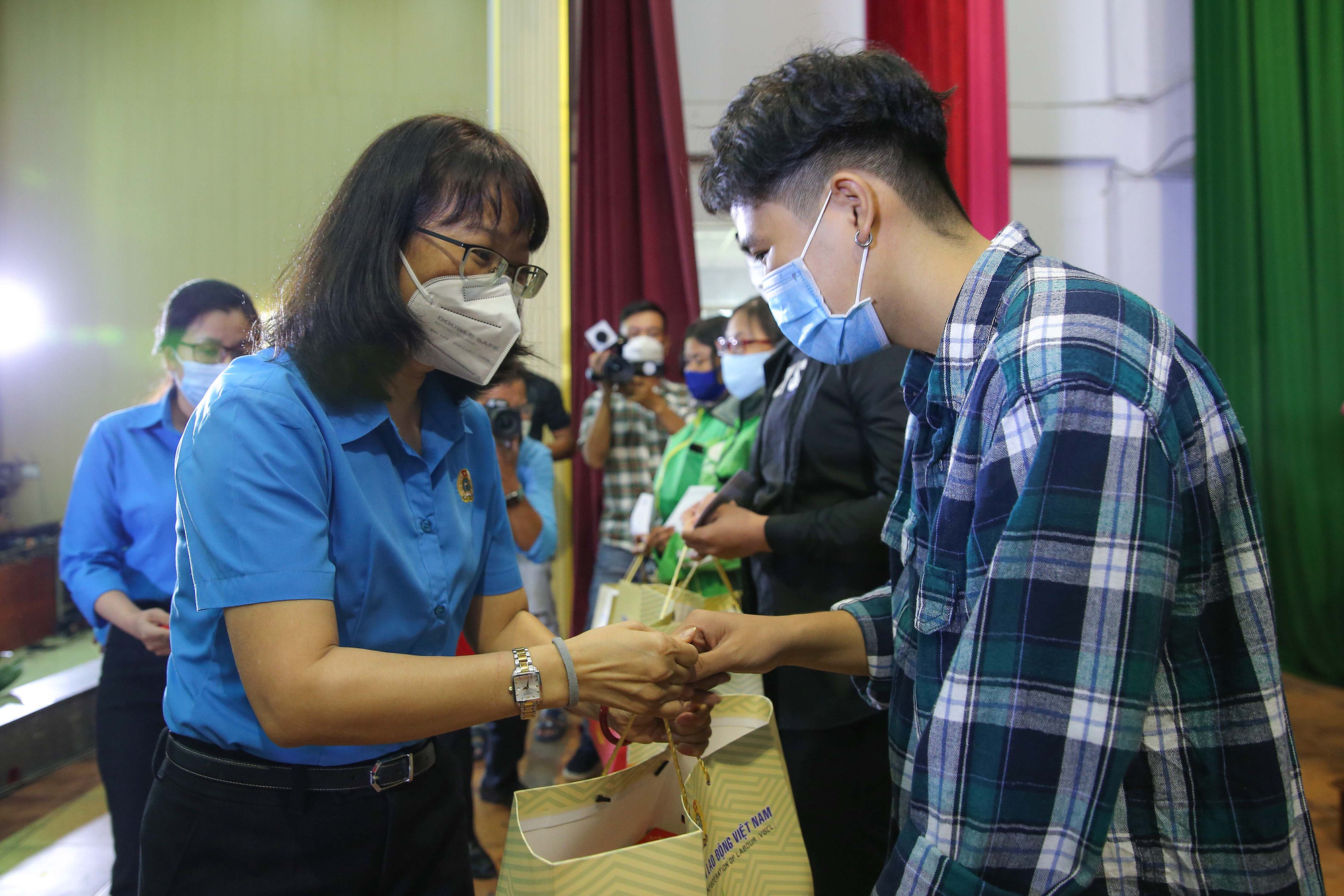 9,5 triệu đoàn viên - lao động được chăm lo Tết - Ảnh 1.