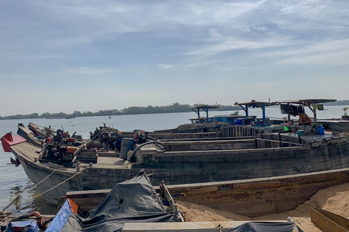 Cuộc v&acirc;y bắt giữa đ&ecirc;m tr&ecirc;n s&ocirc;ng Đồng Nai  - Ảnh 2.