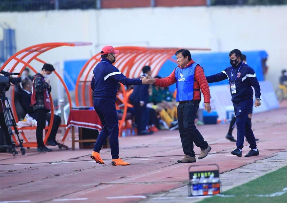 Nguyễn Tiến Linh lập c&ocirc;ng, Becamex B&igrave;nh Dương thắng trận đầu ở V-League 2022 - Ảnh 3.