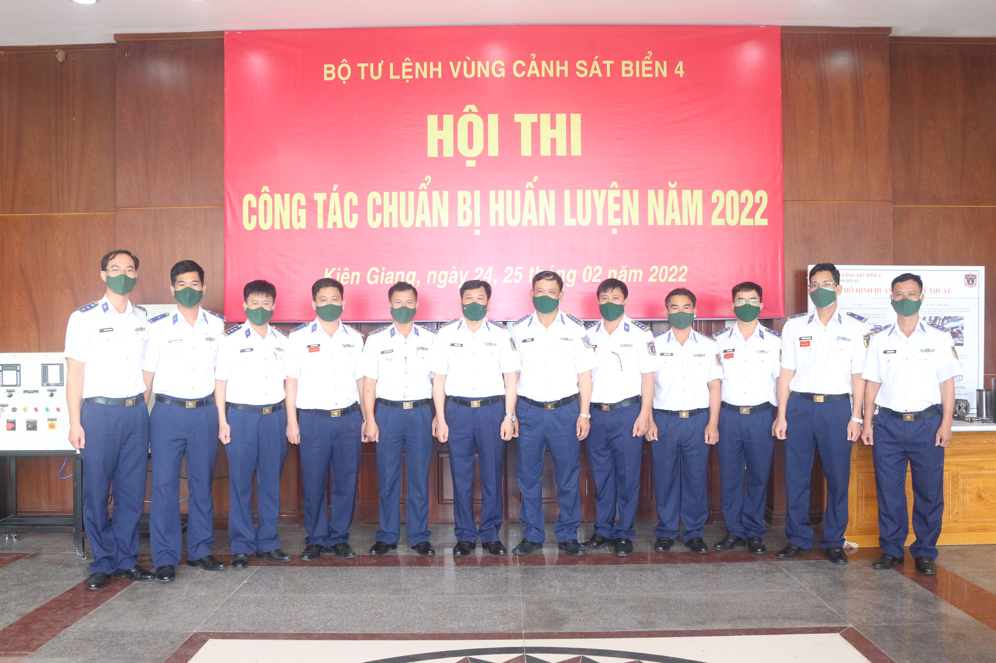 V&ugrave;ng Cảnh s&aacute;t biển 4 qu&aacute;n triệt nhiệm vụ huấn luyện chiến đấu - Ảnh 4.
