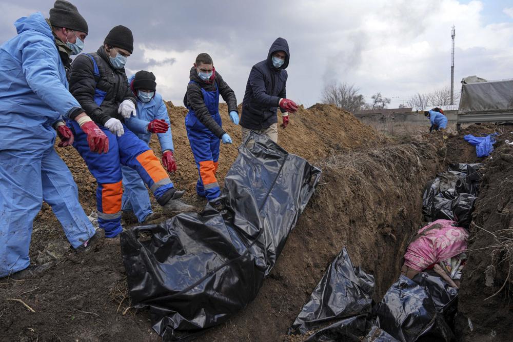 Đoàn xe tăng Nga áp sát thủ đô Ukraine - Ảnh 4.