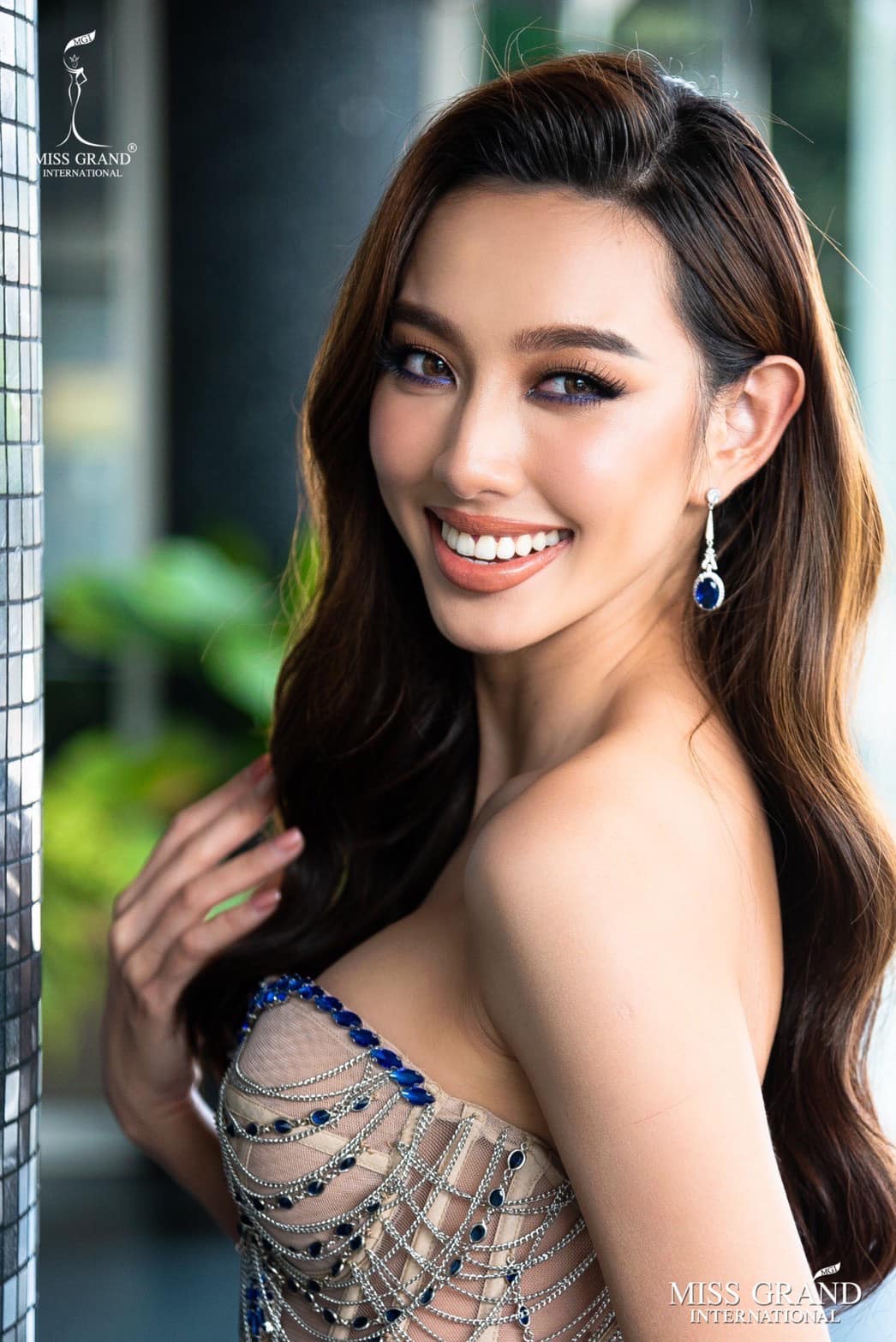 Th&ugrave;y Ti&ecirc;n kiếm 70 tỉ đồng sau 3 th&aacute;ng l&agrave;m hoa hậu - Ảnh 1.