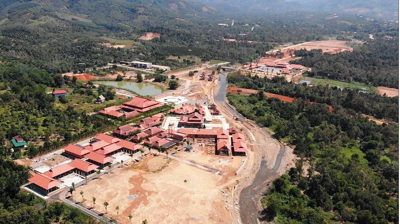 Đề nghị tạm dừng dự án Khu du lịch tâm linh Đại Tùng Lâm Hoa Sen với hàng loạt sai phạm