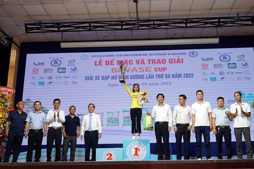 Đinh Thị Như Quỳnh đoạt &Aacute;o v&agrave;ng chung cuộc Biwase cup - Ảnh 2.