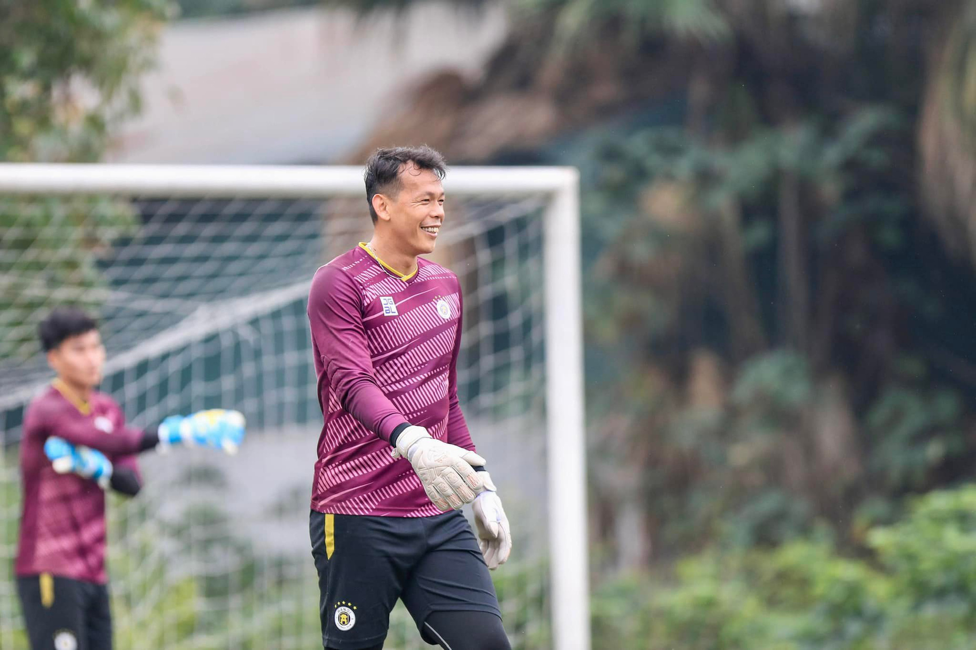 Quang Hải để ngỏ việc l&ecirc;n tuyển, HLV Park Hang-seo li&ecirc;n tục đổi người v&igrave; Covid-19 - Ảnh 1.