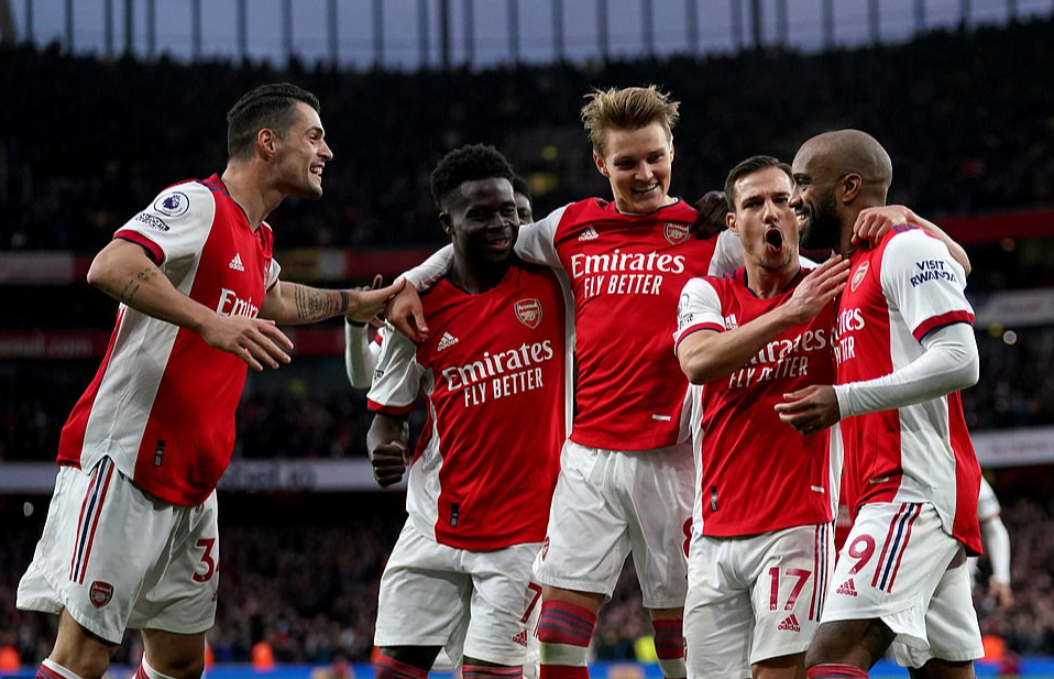 Leicester vỡ trận, Arsenal tăng tốc đua Top 4 Ngoại hạng Anh - Ảnh 6.