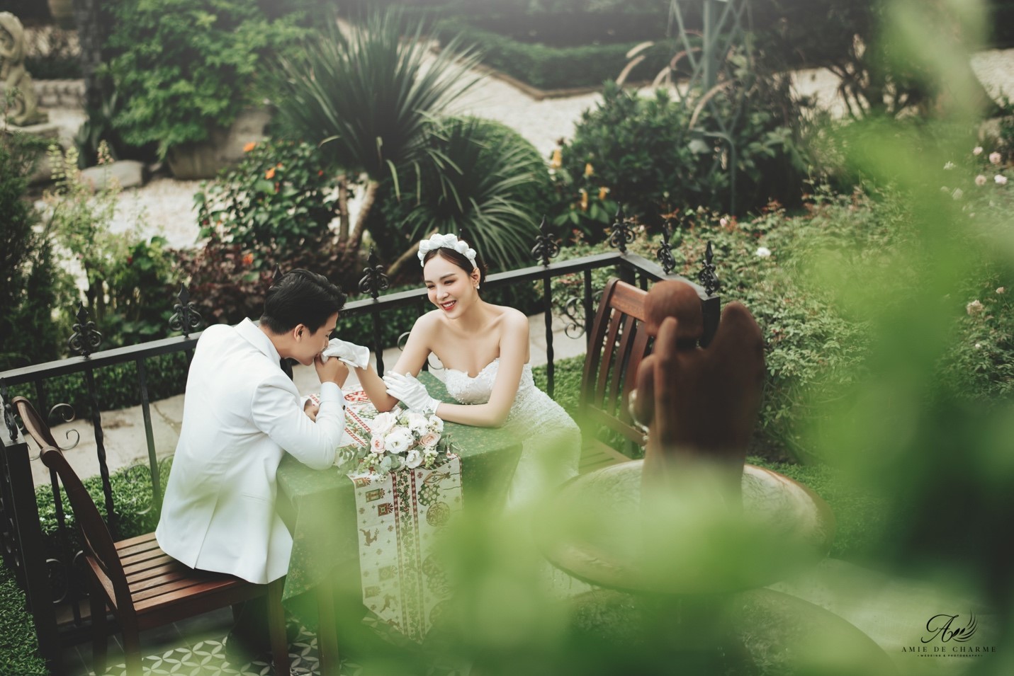 Đã mắt với những album cưới tại phim trường qua ống kính của Amie De Charme - Ảnh 10.