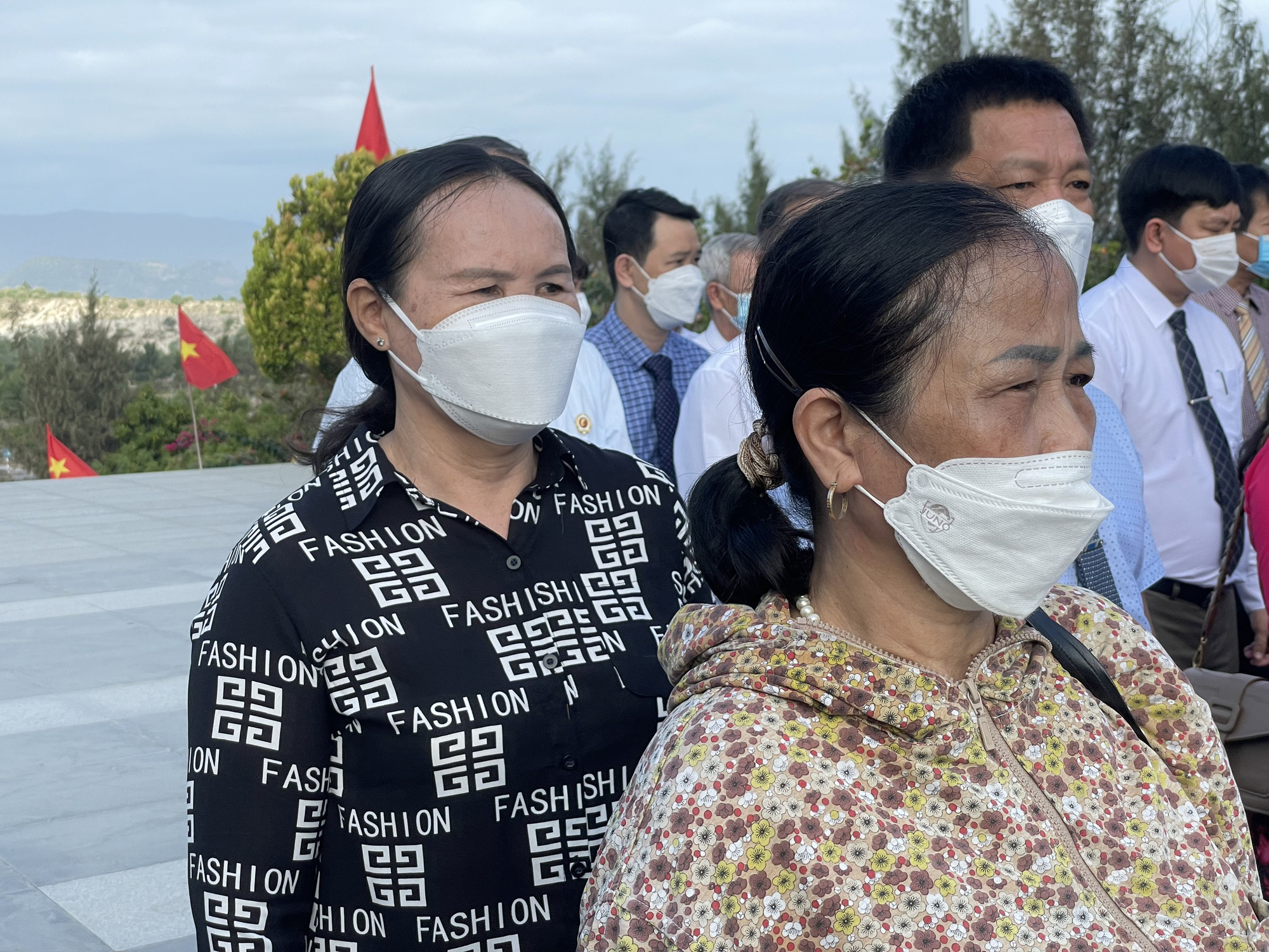 X&uacute;c động tưởng niệm 64 chiến sĩ Hải qu&acirc;n hy sinh tại Gạc Ma - Ảnh 5.