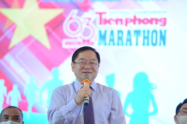3.700 vận động viên tranh tài giải chạy Marathon tại Côn Đảo - Ảnh 1.