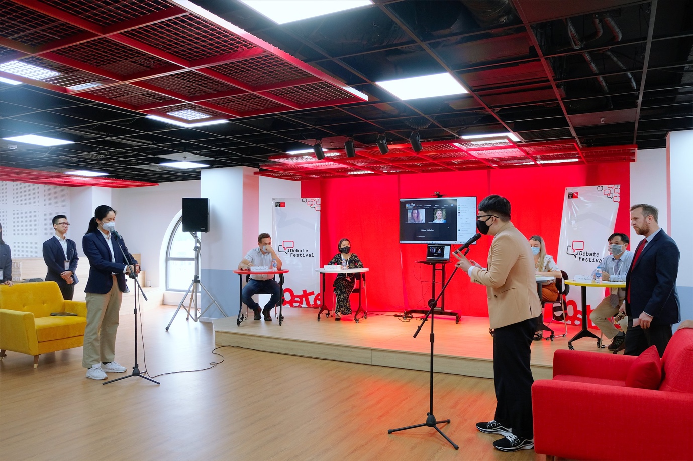 The Debate Challenge 2022: Tiếp tục lan tỏa giá trị của tranh biện học thuật