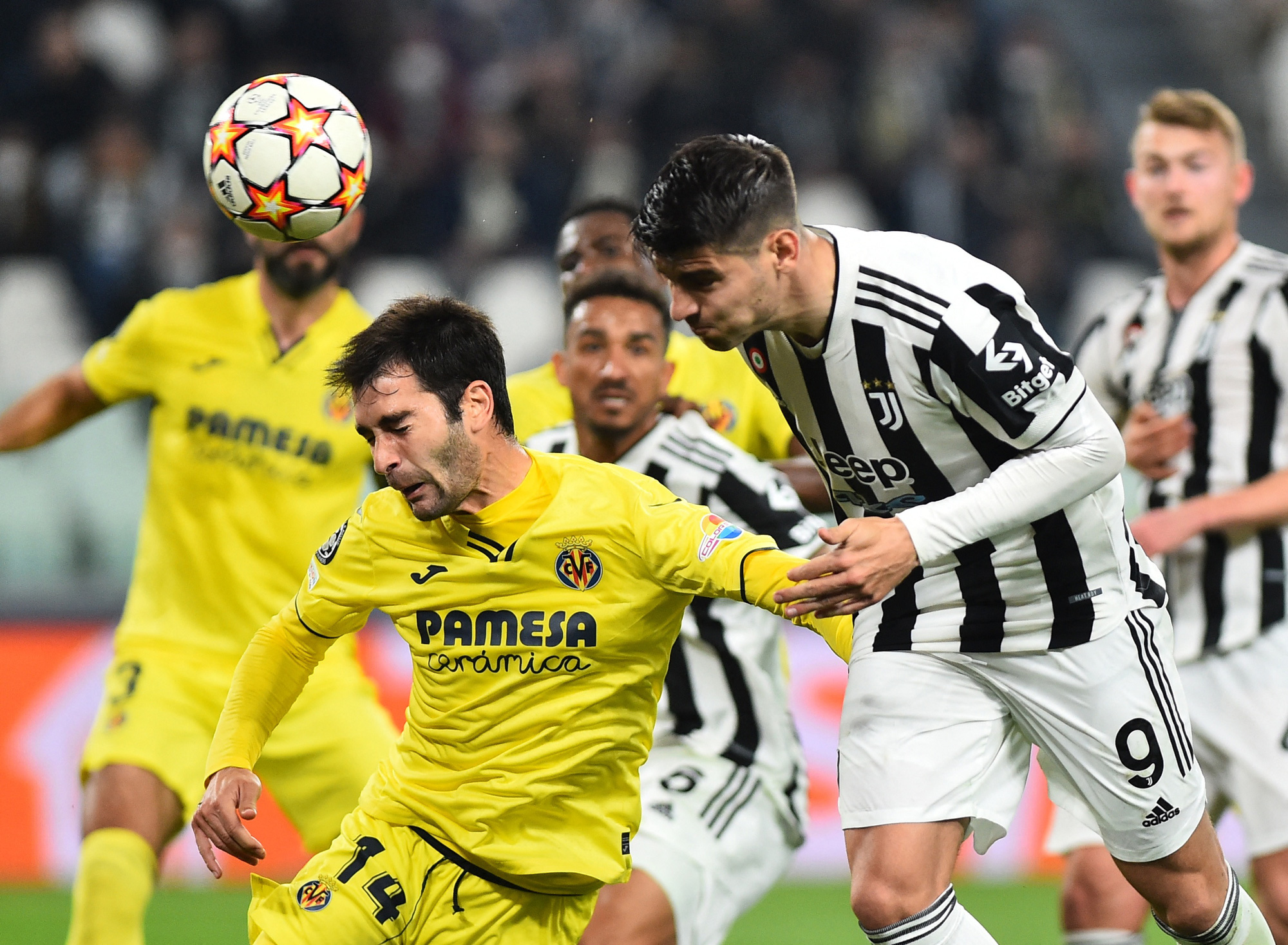 Juventus dừng bước Champions League