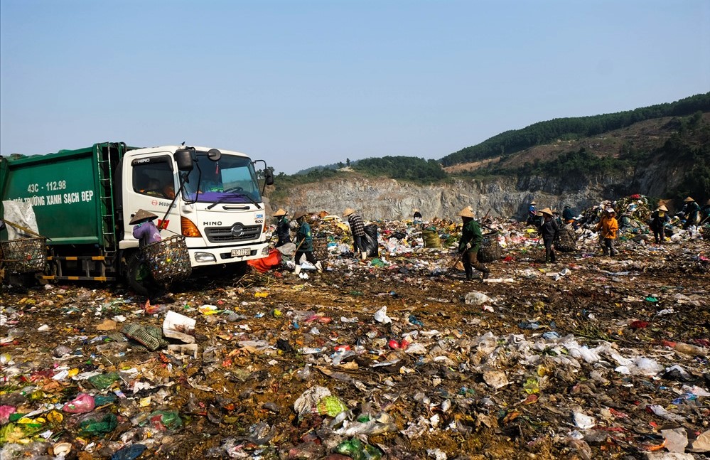 Xử phạt BQL dự án xây dựng bãi rác lớn nhất Đà Nẵng