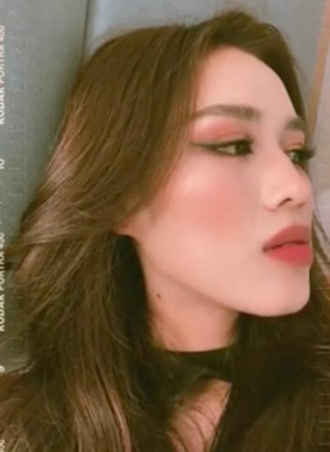 Hoa hậu Đỗ Thị H&agrave; nhận định t&acirc;n hoa hậu Thế giới kh&ocirc;ng nổi bật - Ảnh 6.
