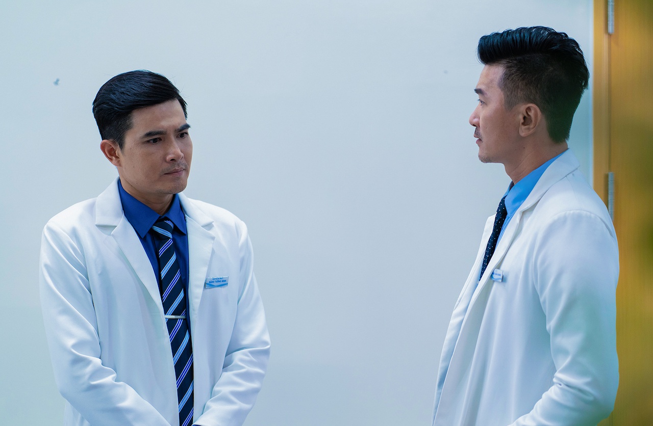 Phim &ldquo;Người lắng nghe: Lời th&igrave; thầm&rdquo; ra rạp sau gần 2 năm tr&igrave; ho&atilde;n - Ảnh 4.