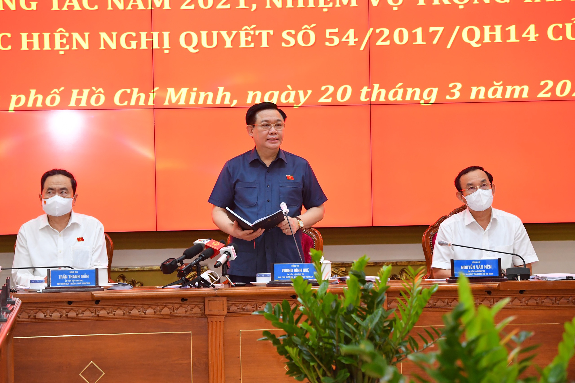 Chủ tịch Quốc hội: TP HCM phục hồi nhanh hơn mong đợi là rất đáng mừng