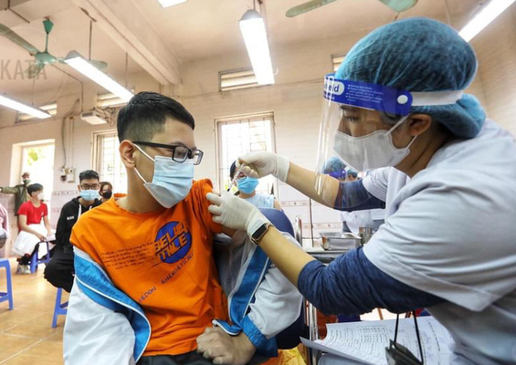 Phó Thủ tướng yêu cầu Bộ Y tế quyết liệt thực hiện mua vắc-xin Covid-19 cho trẻ 5-12 tuổi