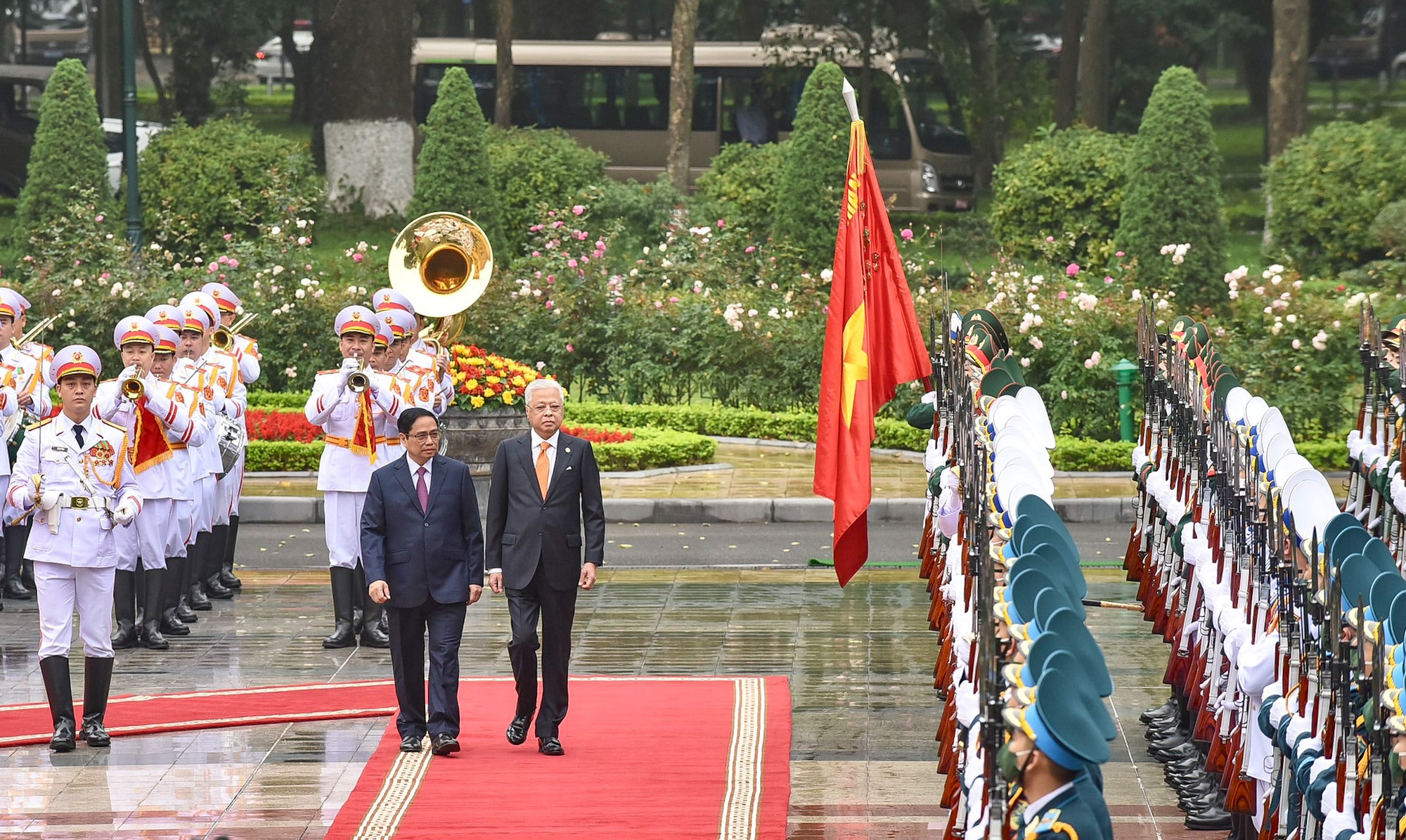 Thủ tướng Phạm Minh Ch&iacute;nh đ&oacute;n, hội đ&agrave;m với Thủ tướng Malaysia - Ảnh 2.