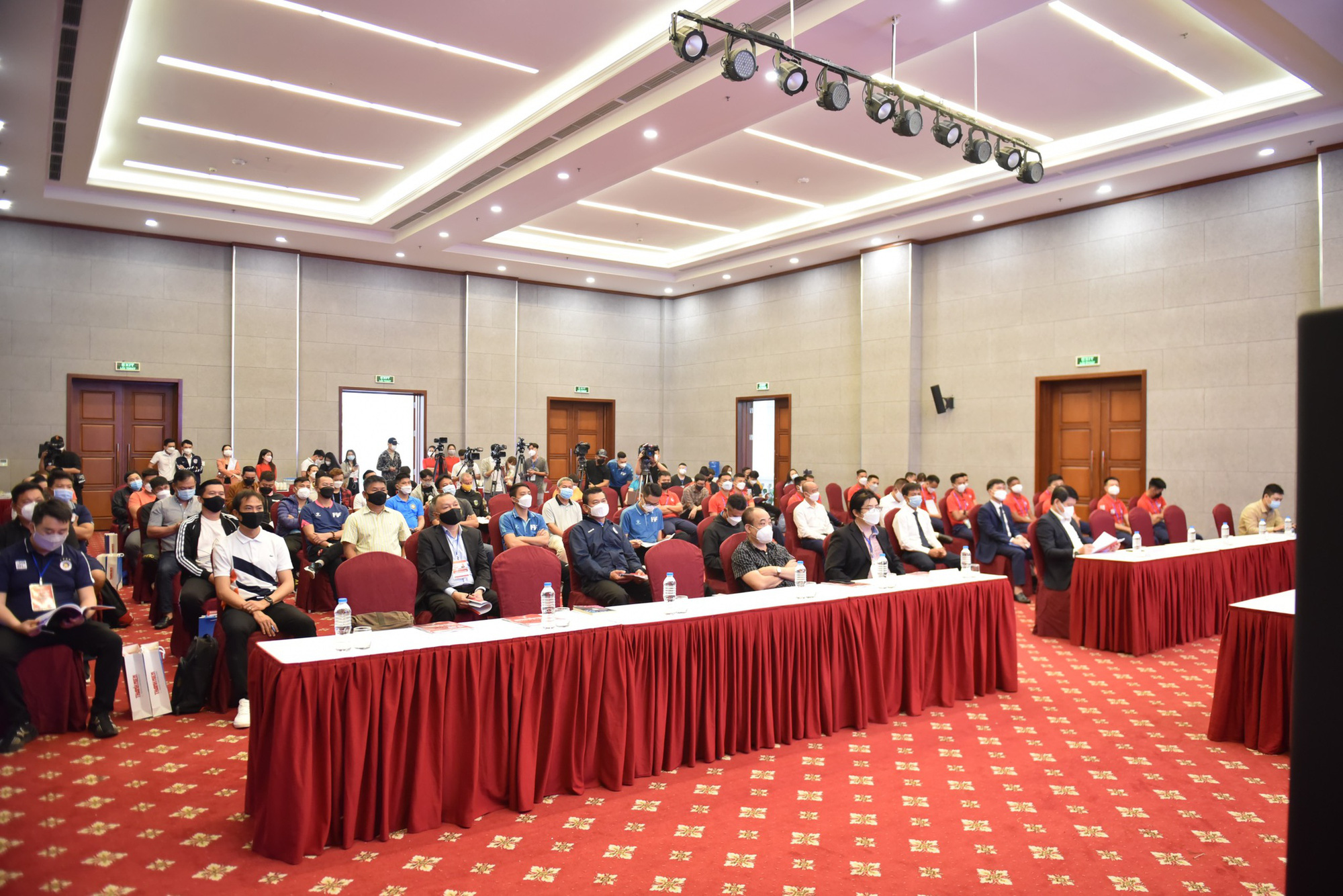 VCK Giải U19 quốc gia 2022: So tài hấp dẫn ở bảng đấu tử thần - Ảnh 1.