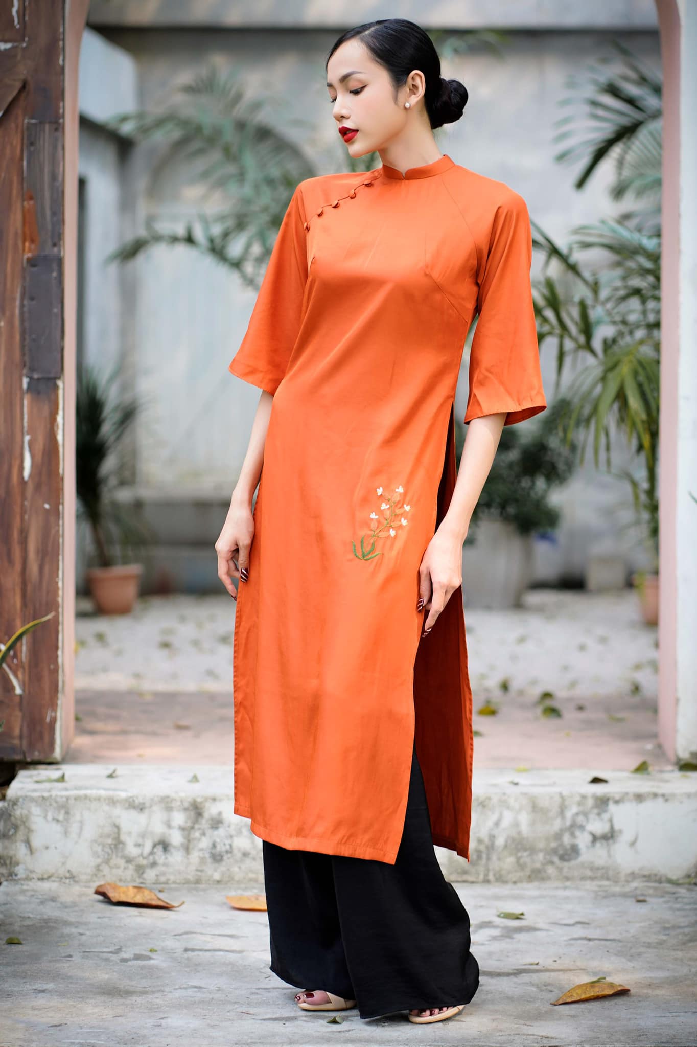 Người đẹp chuyển giới Lương Mỹ Kỳ bị chỉ trích hành xử chợ búa - Ảnh 4.