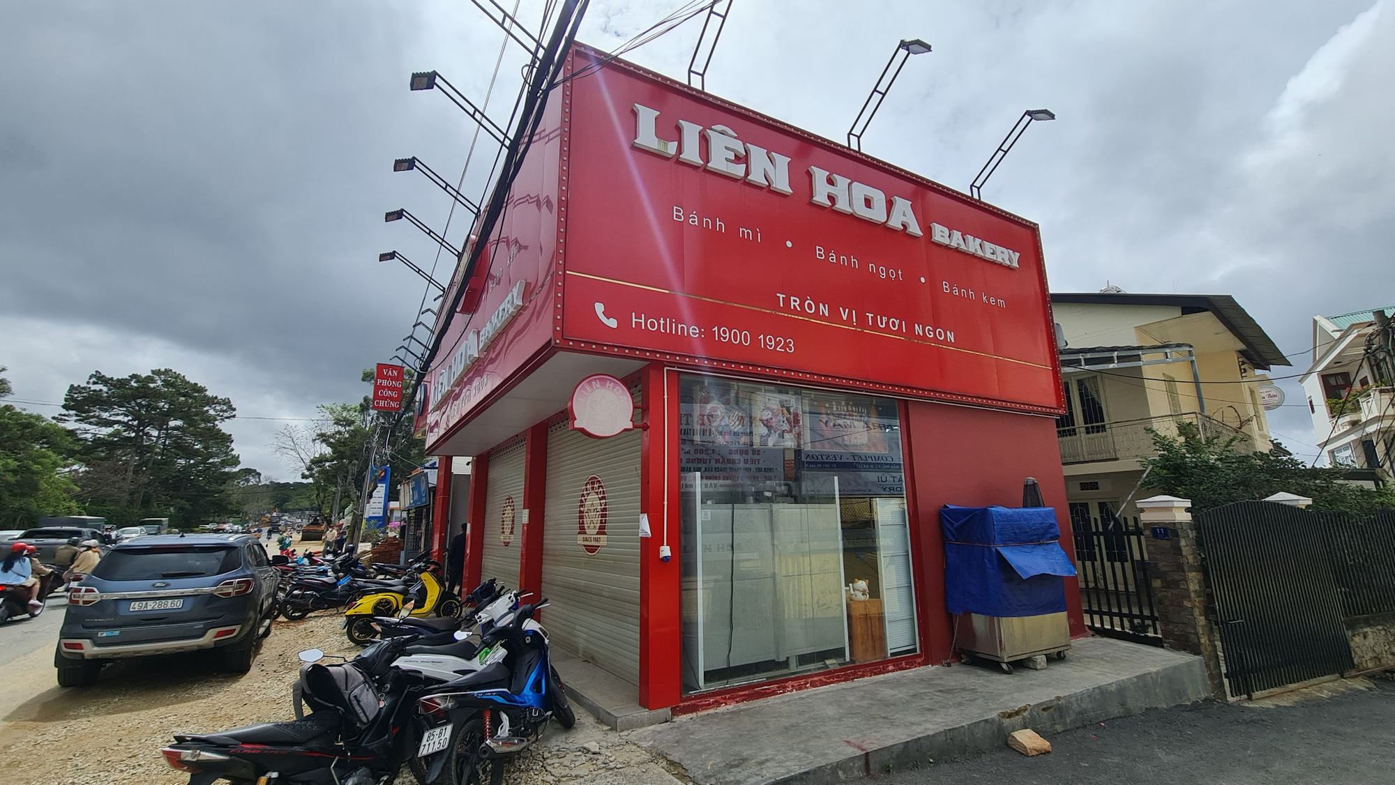 Phạt 92 triệu đồng, đình chỉ hoạt động 3 tháng tiệm bánh Liên Hoa Đà Lạt