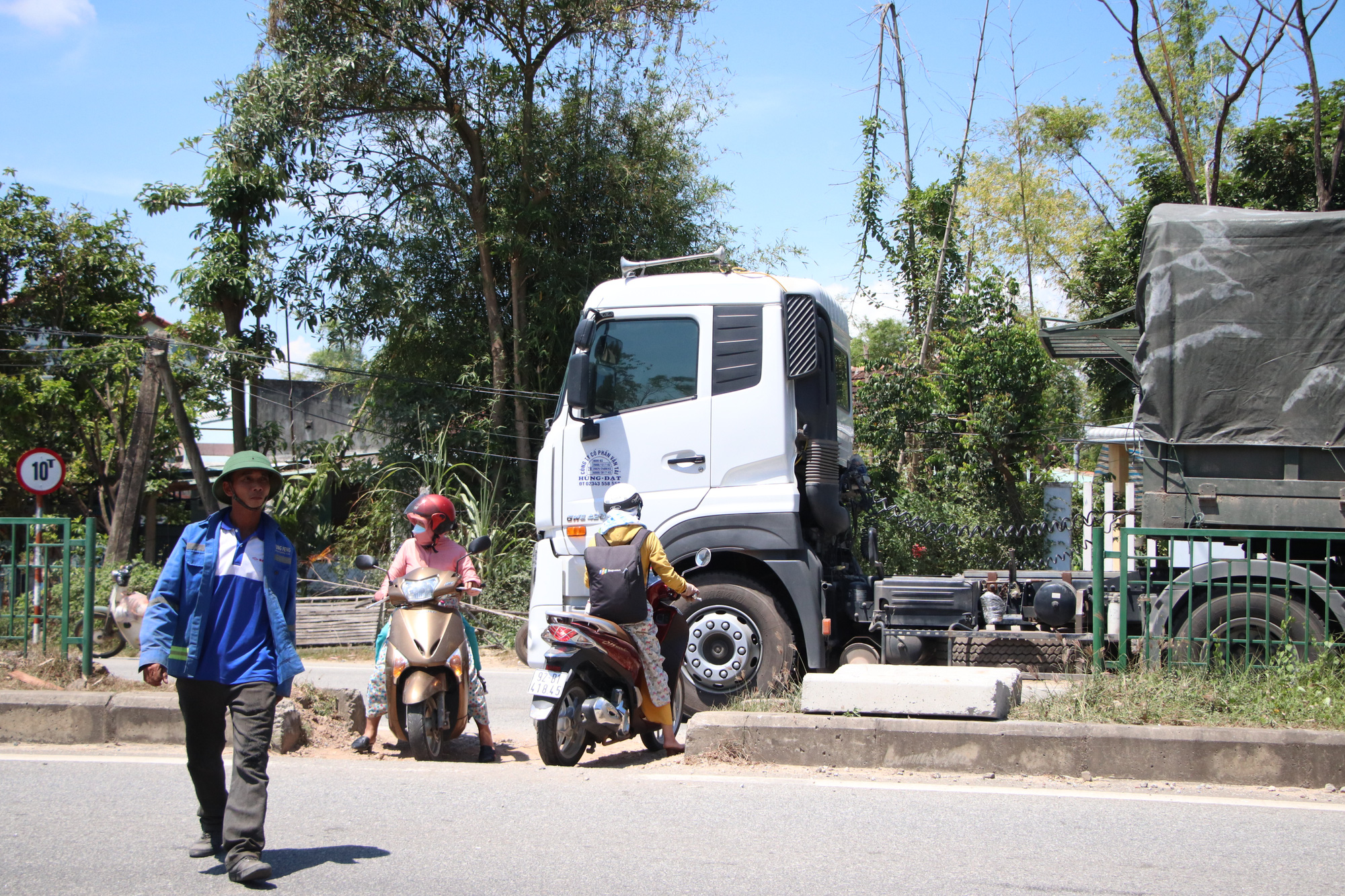 L&yacute; do người d&acirc;n Quảng Nam phản ứng, chưa cho đ&oacute;ng lối đi ở đường Nguyễn Ho&agrave;ng - Ảnh 4.