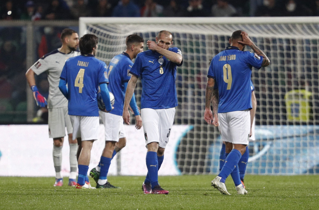 Địa chấn ở Palermo, Bắc Macedonia hạ tuyển &Yacute; v&ograve;ng play-off World Cup - Ảnh 5.