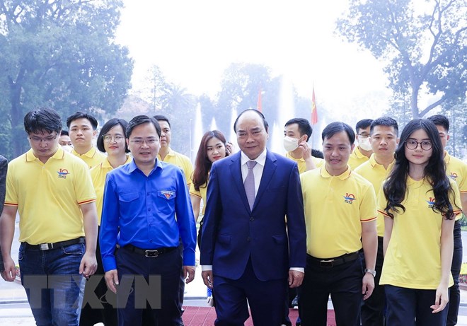 Chủ tịch nước gặp các gương mặt trẻ tiêu biểu, gương mặt trẻ triển vọng năm 2021