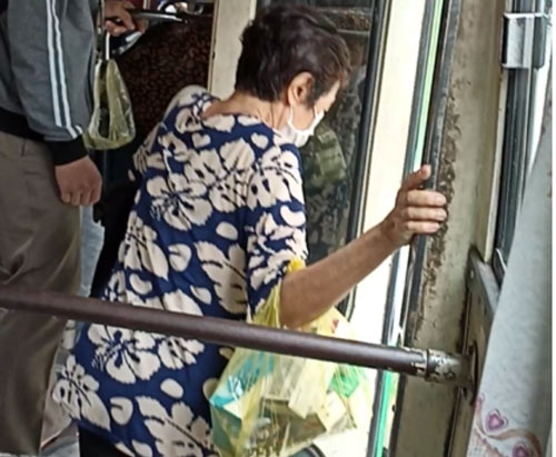 Xe buýt vẫn còn gây chán ngán