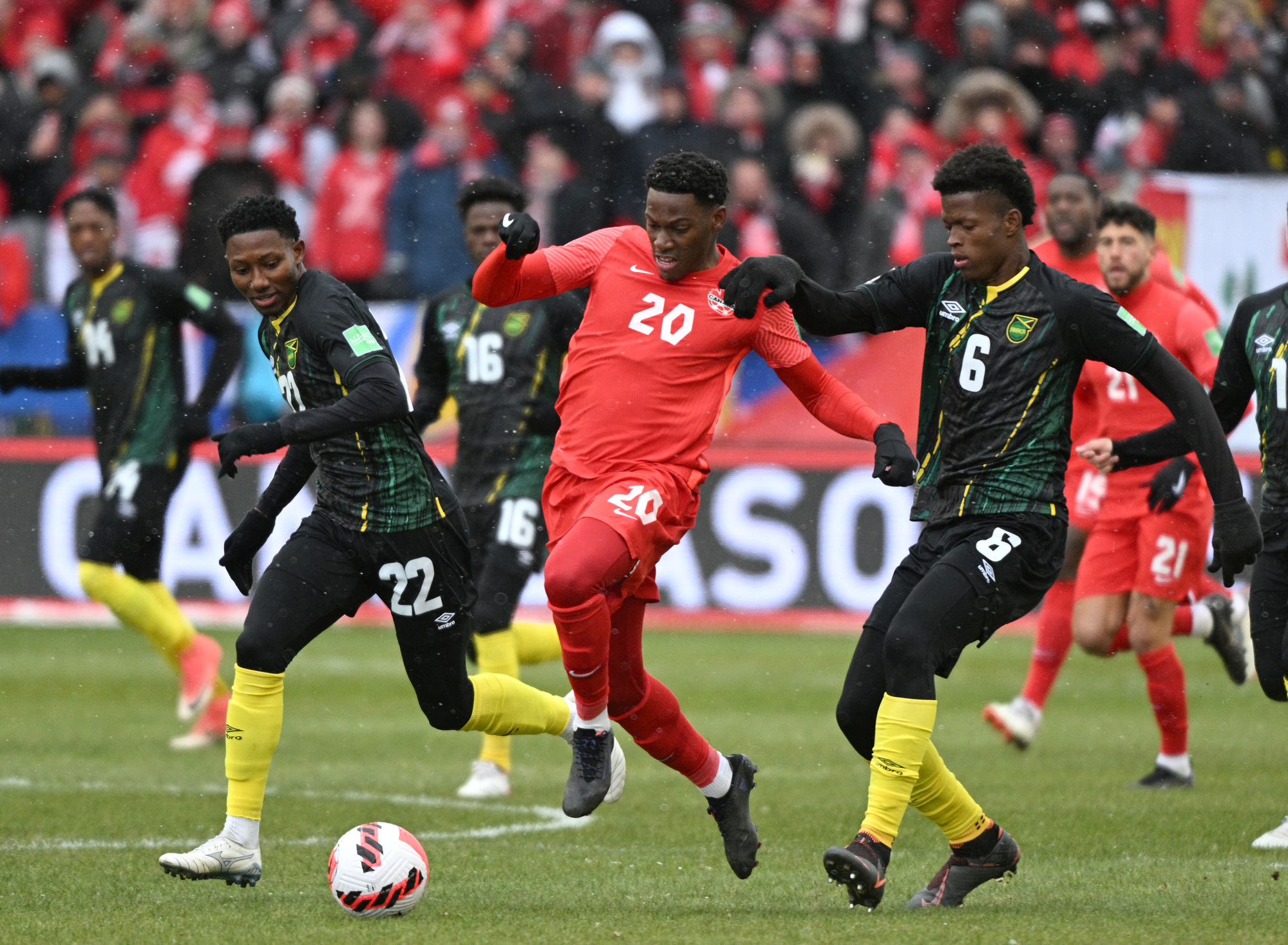 Thắng đậm Jamaica, Canada giành vé dự World Cup sau 36 năm