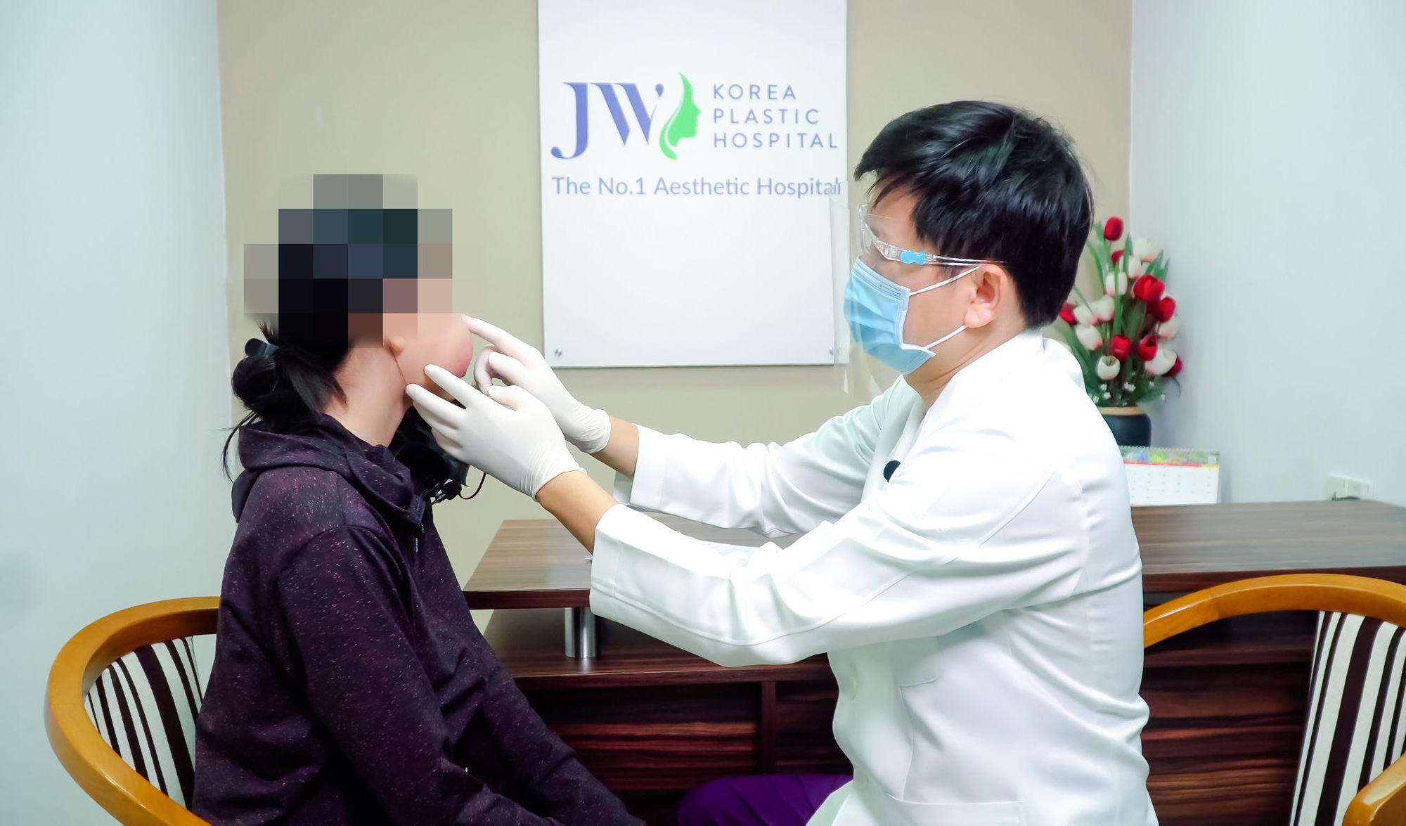 Phải mạnh tay dẹp nạn b&aacute;t nh&aacute;o phẫu thuật thẩm mỹ! - Ảnh 2.