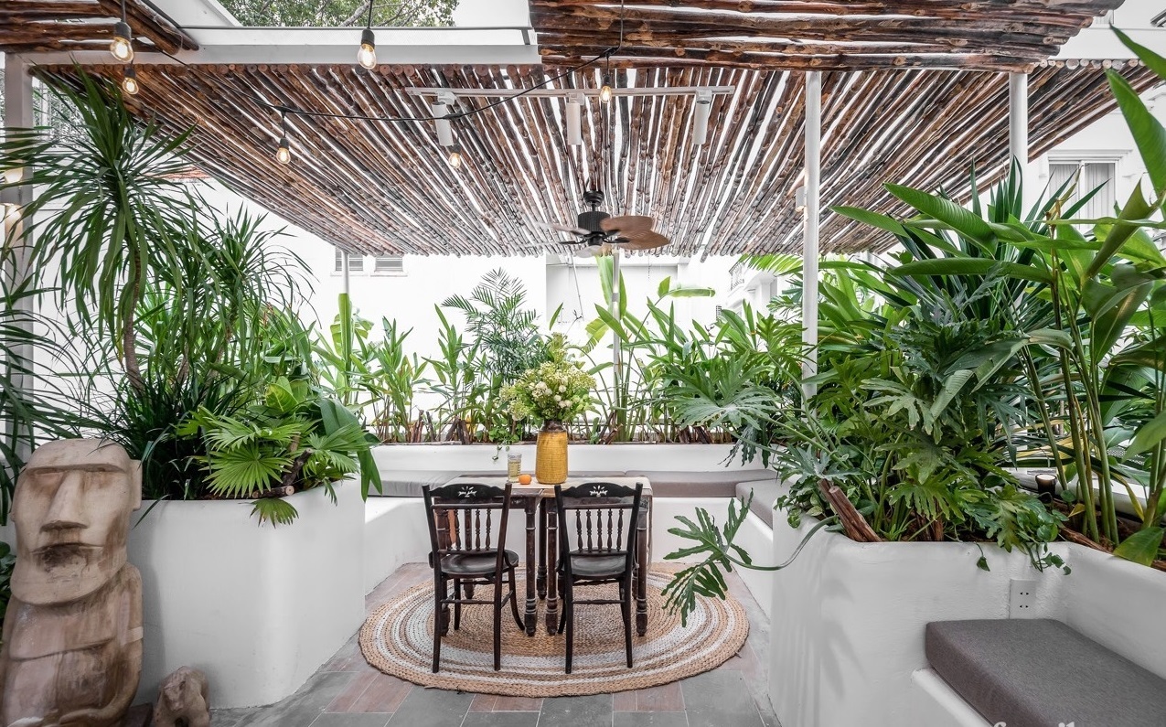 Khu vườn resort, phòng tắm nghìn sao giữa lưng chừng trời ở TP.HCM - Ảnh 21.