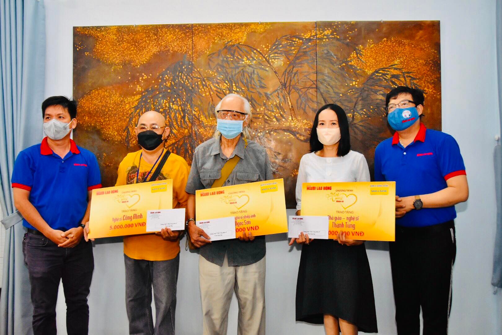 "Mai Vàng nhân ái" trao hỗ trợ cho ba nghệ sĩ