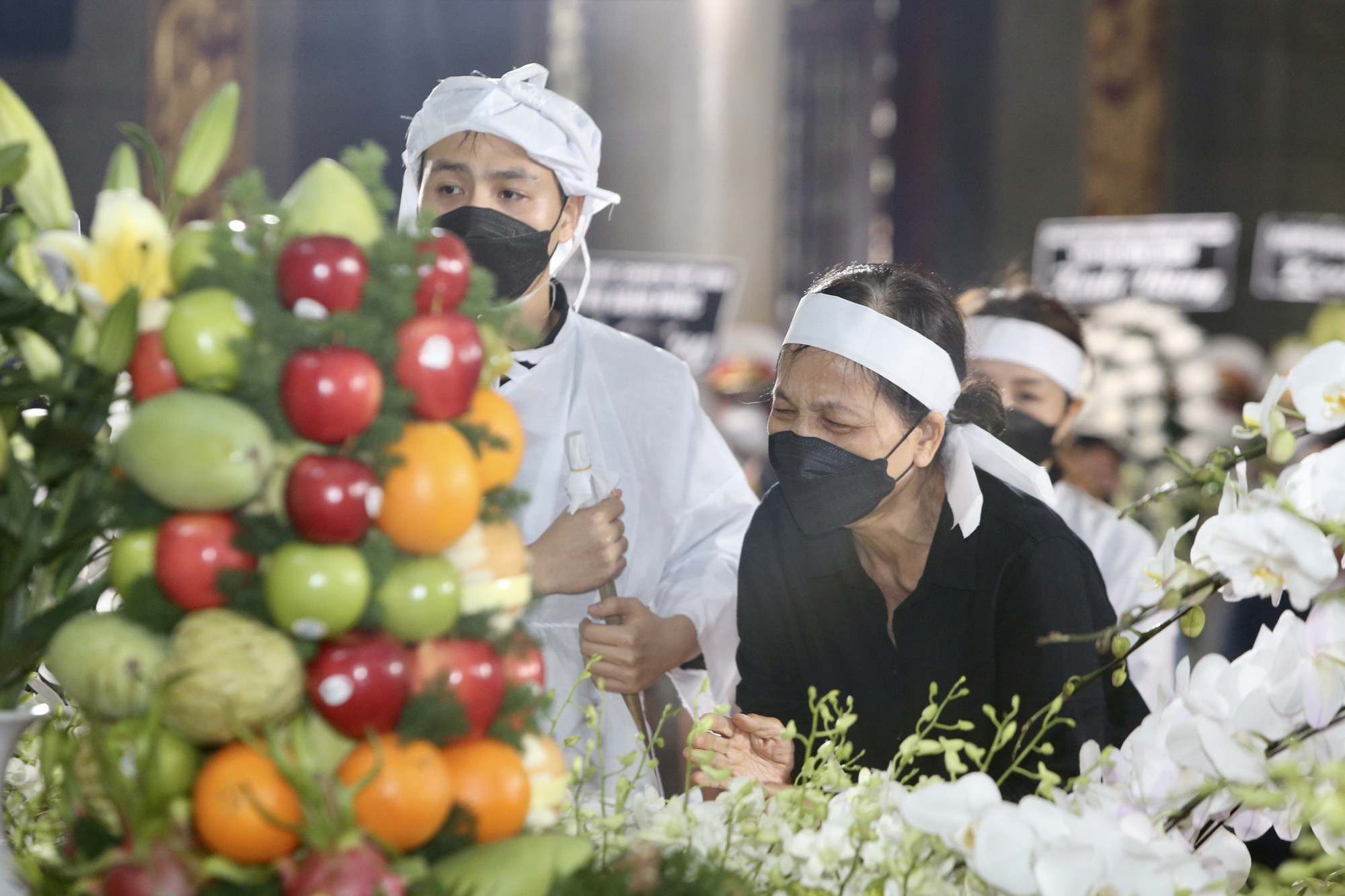 Hình ảnh Chủ tịch nước, lãnh đạo TP HCM viếng ông Lê Hòa Bình - Ảnh 18.